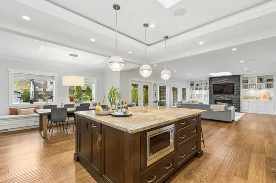 3476 Wellington Crescent, North Vancouver For Sale - image 10