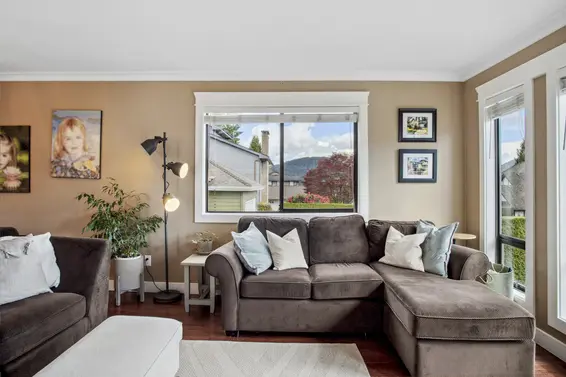 4054 Cummins Place, North Vancouver For Sale - image 16