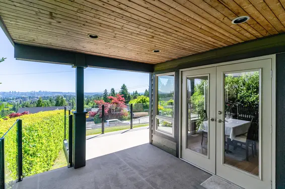 1070 Chamberlain Drive, North Vancouver For Sale - image 18