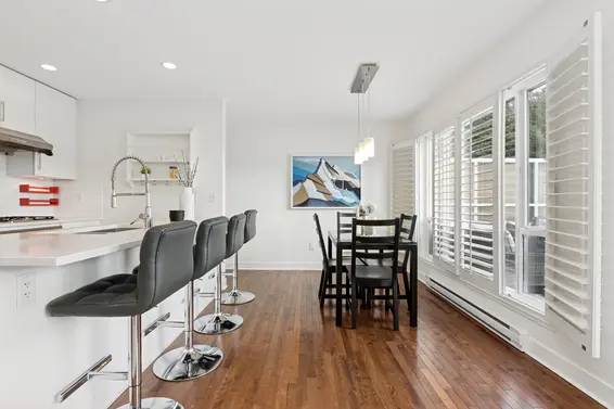 205 East 18th Street, North Vancouver For Sale - image 5