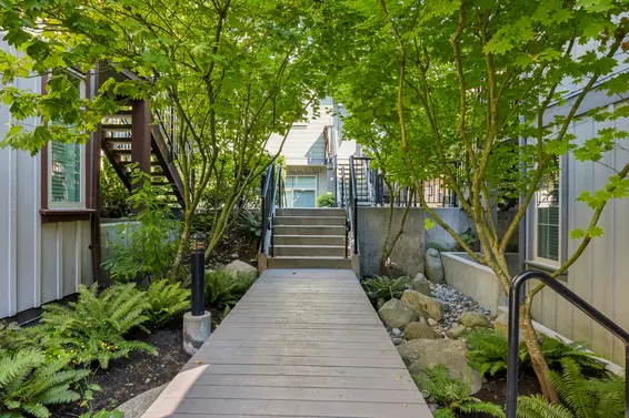 50 433 Seymour River Place, North Vancouver For Sale - image 28