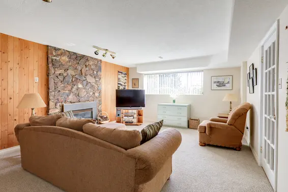 Recreation Room - 1984 Hyannis Drive, North Vancouver  