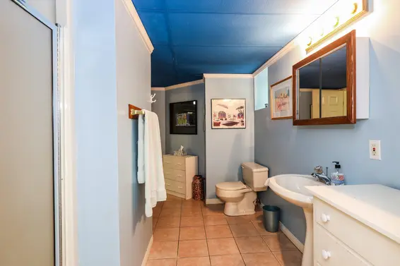 3673 Princess Avenue, North Vancouver For Sale - image 27
