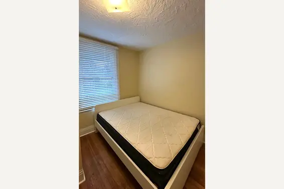 166 East 10th Street, North Vancouver For Sale - image 12