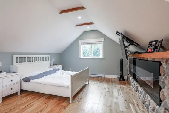 2420 West Keith Road, North Vancouver For Sale - image 20