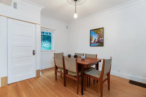 637 West 15th Street, North Vancouver For Sale - image 9