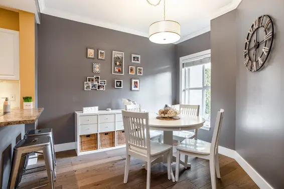 eating area - 113 3600 Windcrest Drive, North Vancouver  