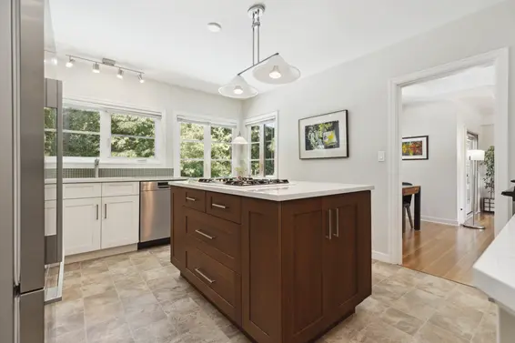 1380 Doran Road, North Vancouver For Sale - image 9