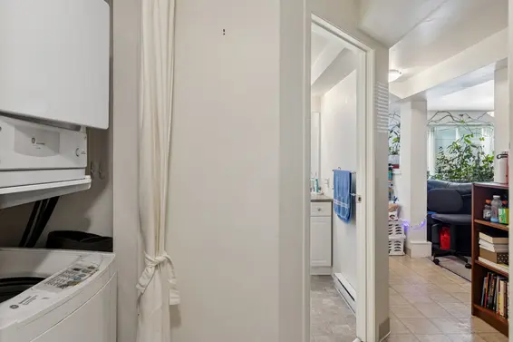 415 West 26th Street, North Vancouver For Sale - image 35