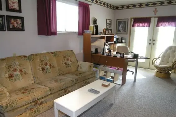 Family Room/ Suite Second Bedroom  