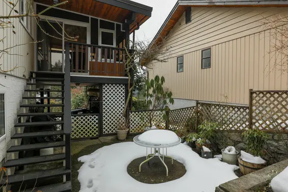 Patio - 4775 Tourney Road, North Vancouver  
