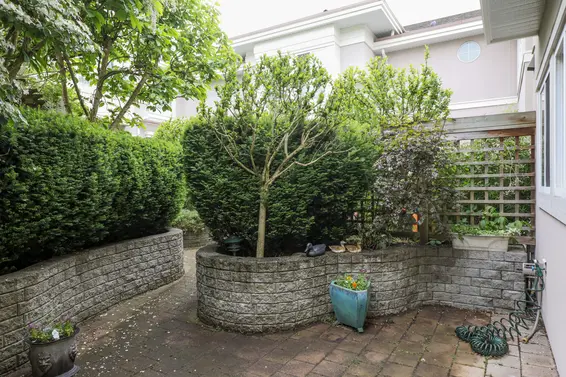 Patio - 9-251 East 11th Street  