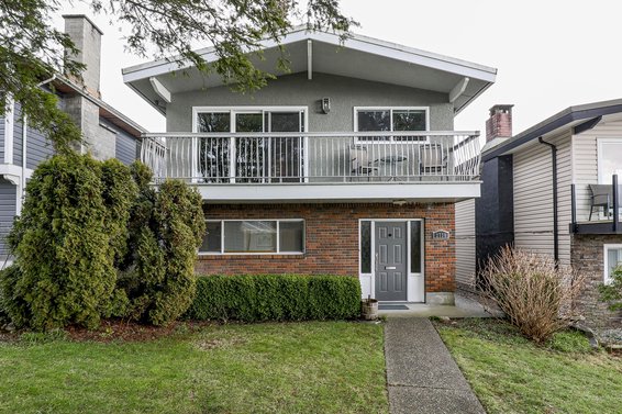 2730 Eastern Avenue, North Vancouver