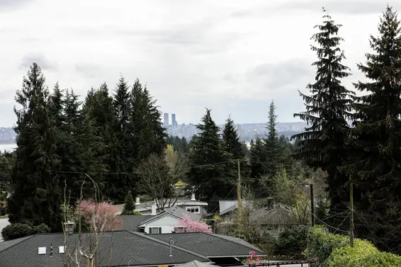 View | 402 - 650 Evergreen Place  