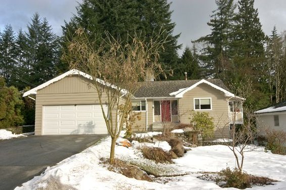 1894 Greenock Place, North Vancouver