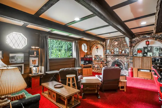 Rec room - 4649 Tourney Road, North Vancouver  