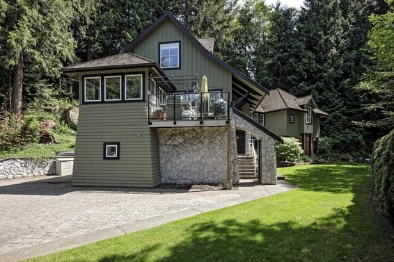 5603 Daffodil Drive, West Vancouver