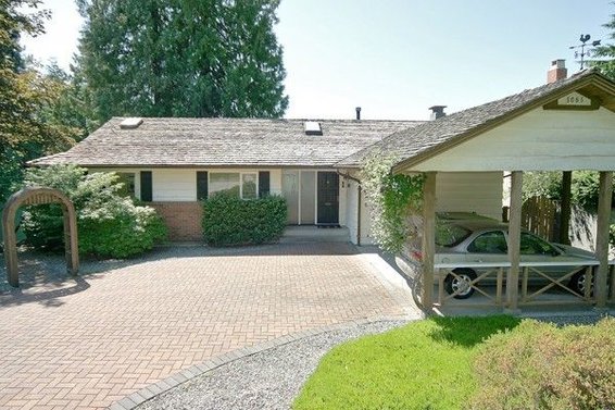 5065 Redonda Drive, North Vancouver