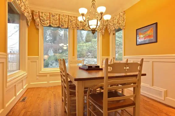 Eating Area  