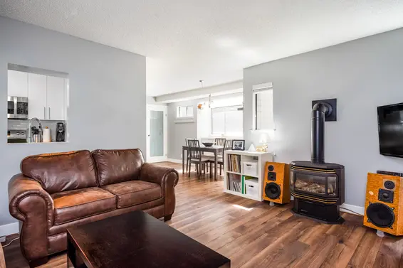 Living Room - 3309 Mountain Highway, North Vancouver  
