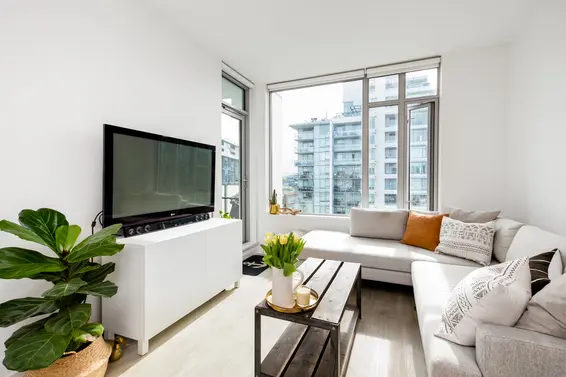1403 1661 Quebec Street, Vancouver For Sale - image 2