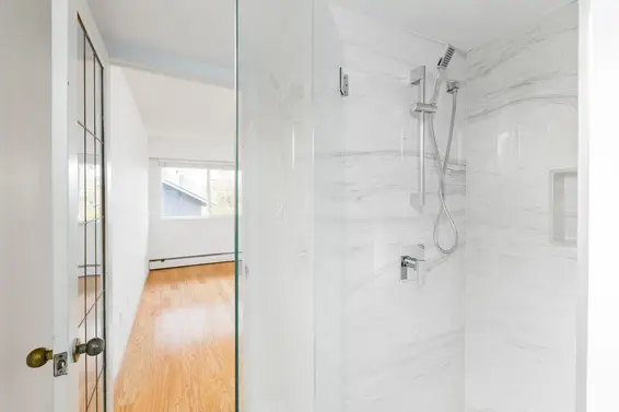 801-555 W 28th Street, North Vancouver - Master Ensuite 3  