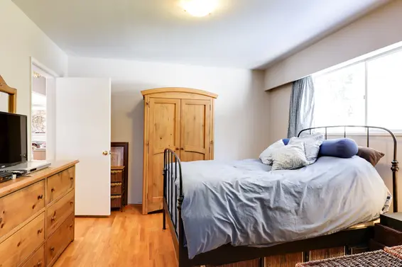 Master Bedroom - 926 East 29th Street, North Vancouver  
