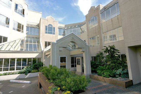 411-121 W 29th Street, North Vancouver