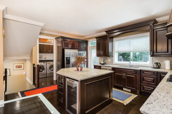 3660 Carnarvon Avenue, North Vancouver For Sale - image 9