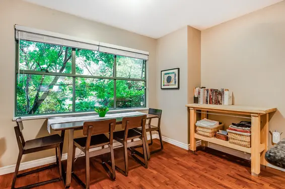 Eating Area - 3 229 East 8th Street, North Vancouver  