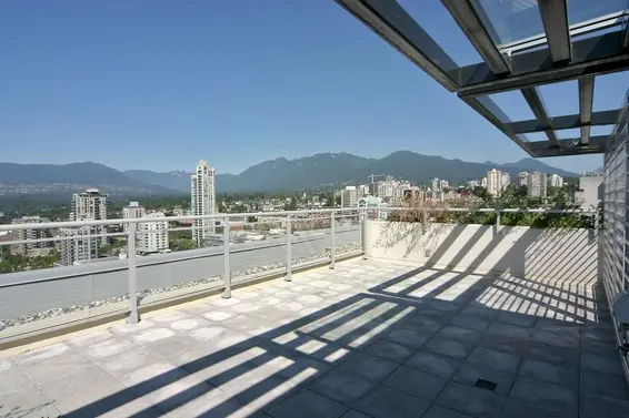 Rooftop Deck - 2303-188 East Esplanade, North Vancouver  