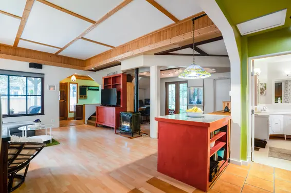 4395 Rice Lake Road, North Vancouver- Kitchen 4  
