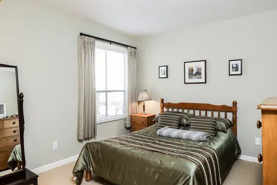 Bedroom - 5-1001 Northlands Drive  