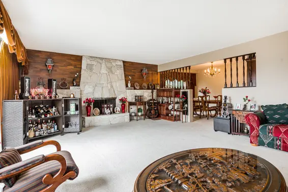 Living Room 4 - 4649 Tourney Road, North Vancouver  