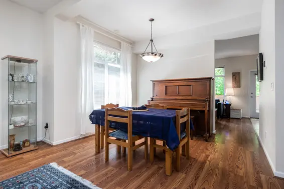 995 Premier Street, North Vancouver For Sale - image 11