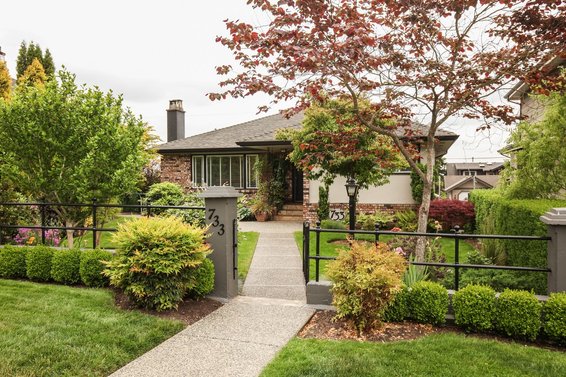 733 East 6th Street, North Vancouver