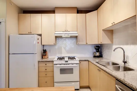 803-160 East 13th Street, North Vancouver For Sale - image 3