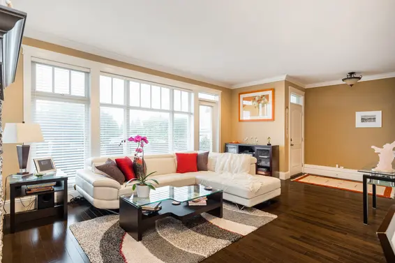 3660 Carnarvon Avenue, North Vancouver For Sale - image 3