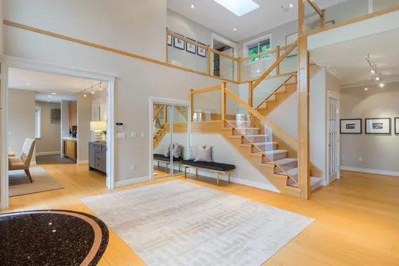 Foyer - 998 Dempsey Road, North Vancouver  