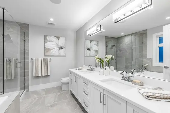 Master Ensuite - 2698 Violet Street, North Vancouver  