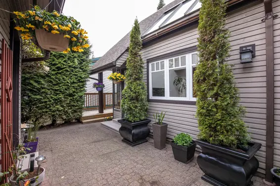 5617 White Pine Lane, North Vancouver For Sale - image 37