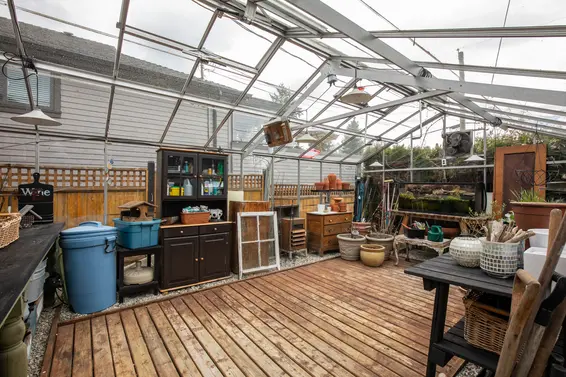 515 E 19th Street, North Vancouver - greenhouse 2  