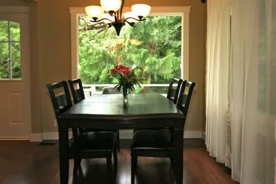 Eating Area  