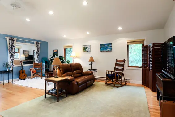 Great room - 2499 Hayseed Close  