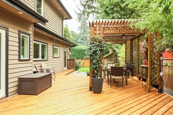 Deck - 2499 Hayseed Close  