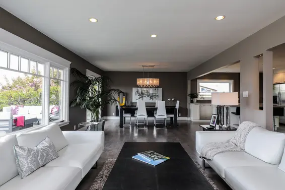 501 Saville Crescent, North Vancouver For Sale - image 4