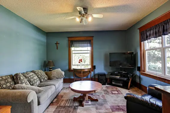 623 East 8th Street, North Vancouver For Sale - image 5