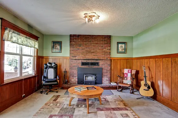 623 East 8th Street, North Vancouver For Sale - image 4