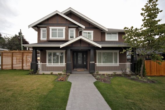 1208 St. Andrews Avenue, North Vancouver
