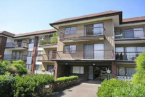 105-1033 St. Georges Avenue, North Vancouver
